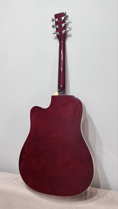 Акустическая гитара (6 струн)