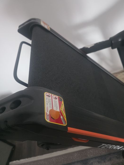 Беговая дорожка Genau