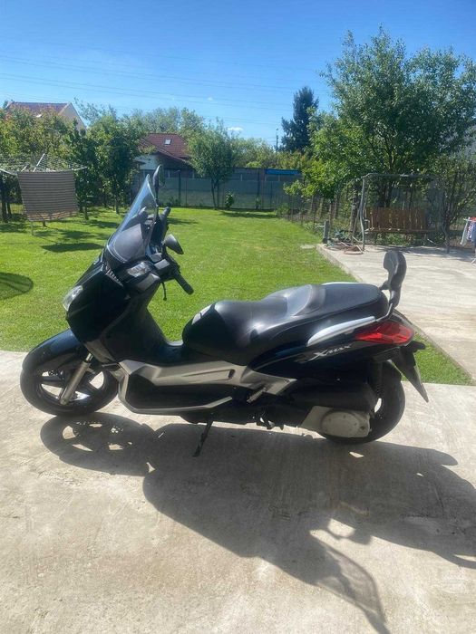 Yamaha XMAX 250 – Întreținut impecabil, acte RO