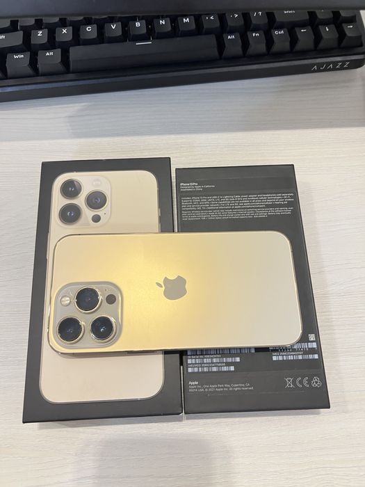 Продам iPhone 13 pro