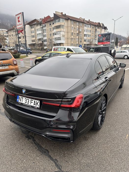 BMW M 740d xDrive Mhew 2021 hibrid
