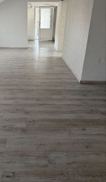 De inchiriat SPATIU Comercial BIROU