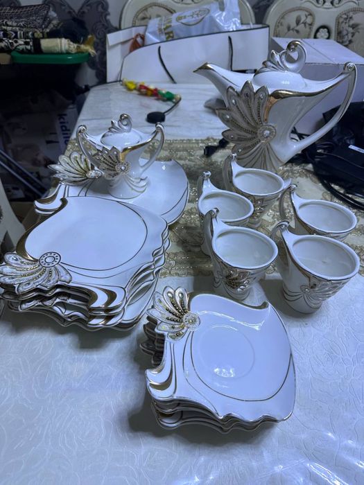 Красивый сервиз оригинал