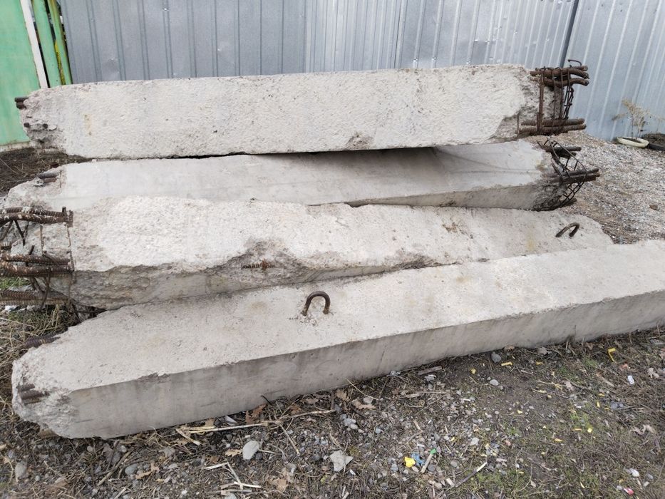 Продам. Ригеля 12 шт