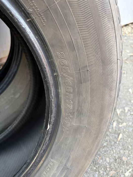 Продам комплект шин