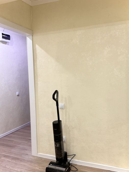 Продам квартиру около Атлетика