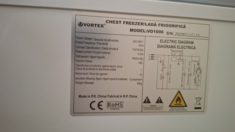 Lada frigorifica vortex model vo1006