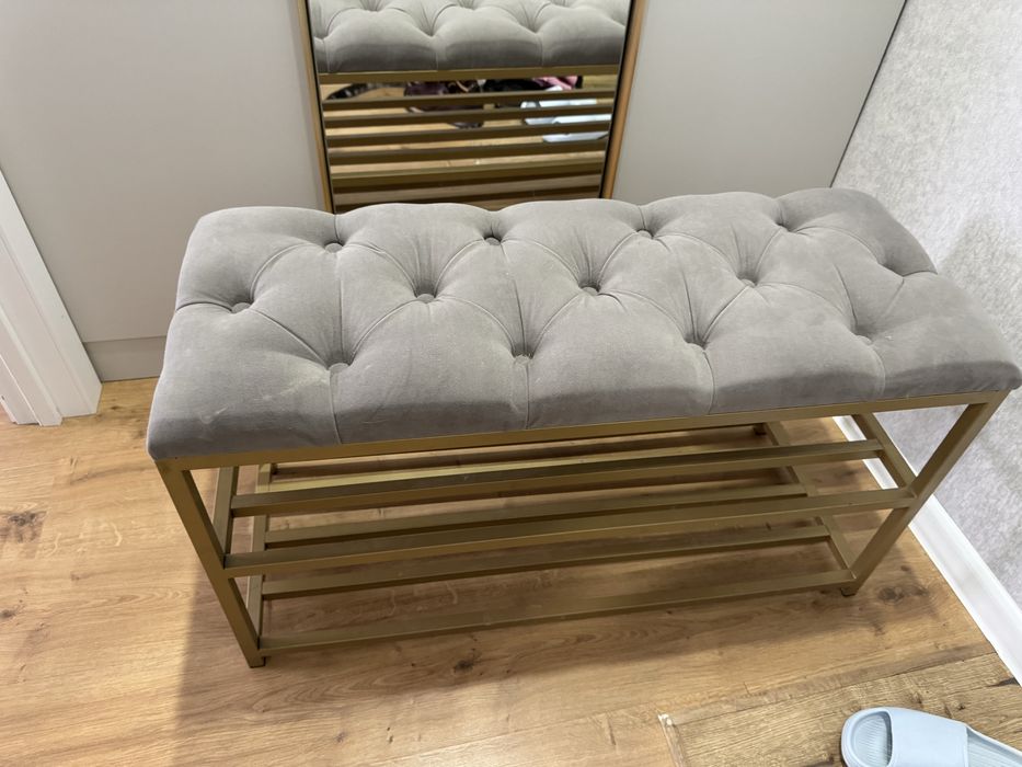 Продам обувницу