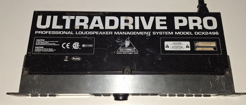 Dsp professional Behringer dcx2496