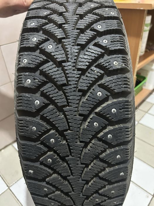 Продам резину  с дисками