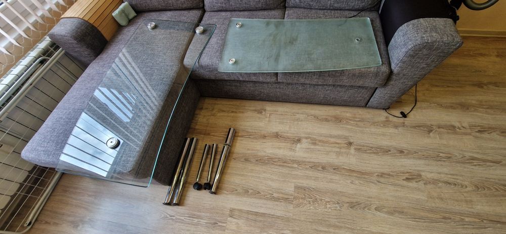 Маса холна запалено стъкло.