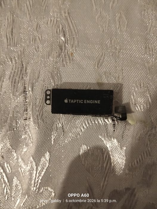 iPhone 11 folosită