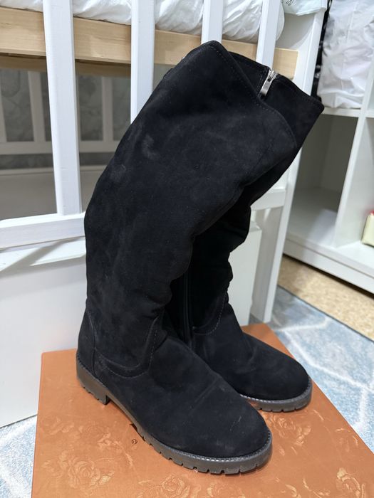 Продам зимние сапоги