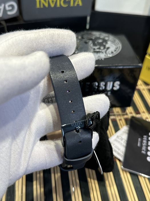 Мъжки часовник VERSUS VSPLP0319