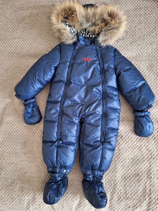 Комбинезон для новорожденных