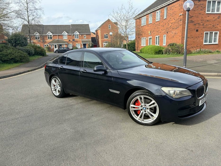 BMW 7 Series 0 — imagine 5