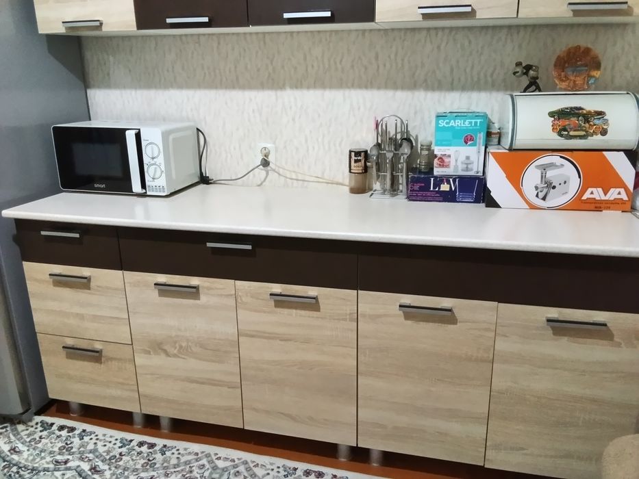 Продам  кухонный  гарнитур