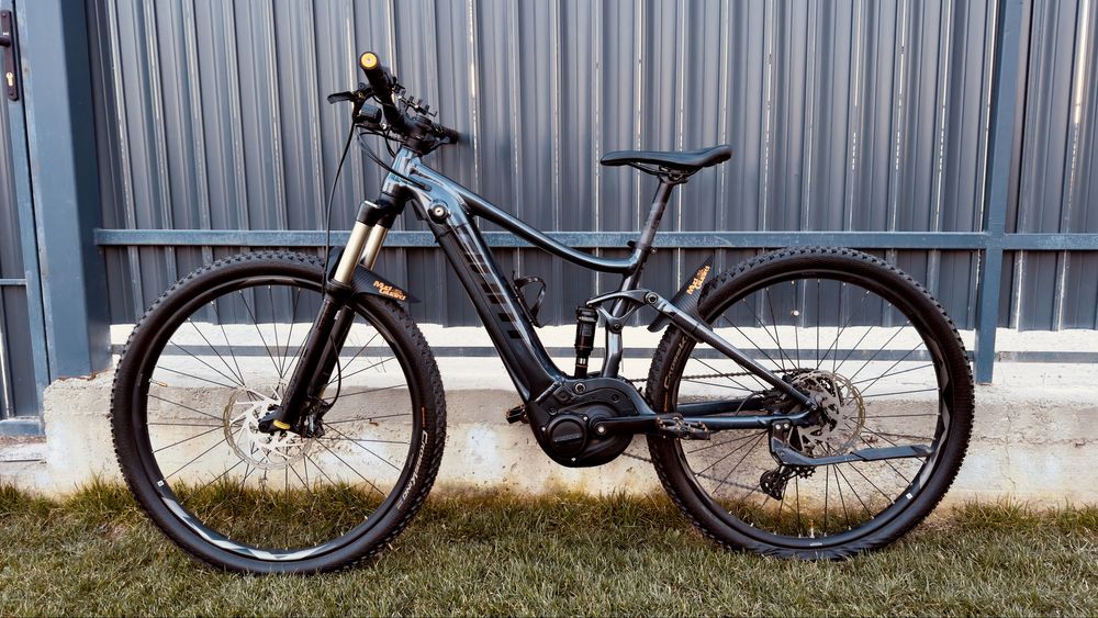 GIANT stance e + yamaha \ baterie noua \ schimb scuter 125cc
