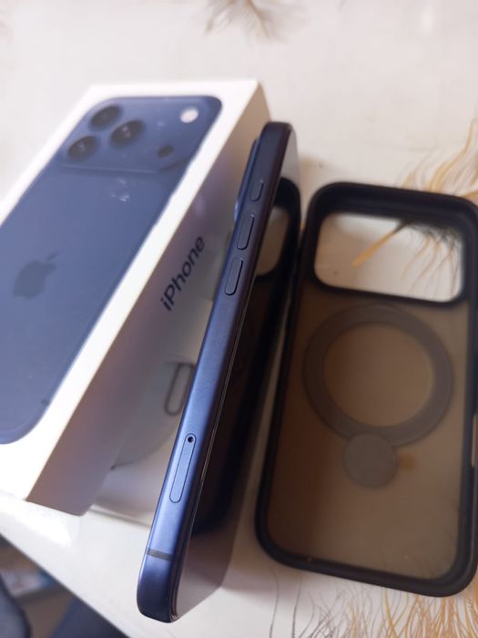 iPhone 17 pro 256g