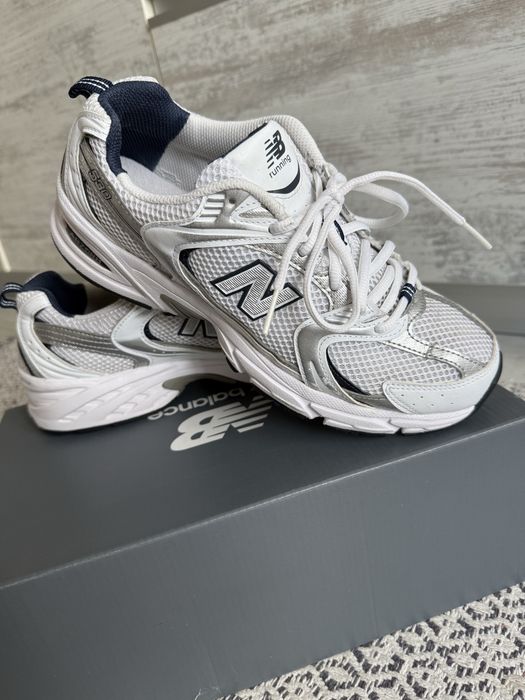 New Balance 530 маратонки 40 номер