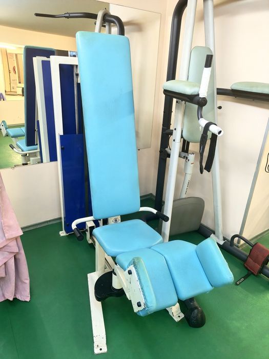Power tower pull up dip station + абдуктор Продавам фитнес уреди заедно и поотделно