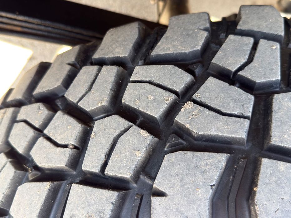Bf Goodrich mud 235/70/16