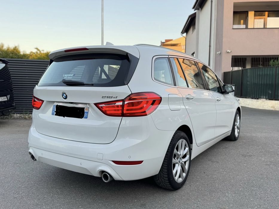 BMW 2 Series 2022 — imagine 5