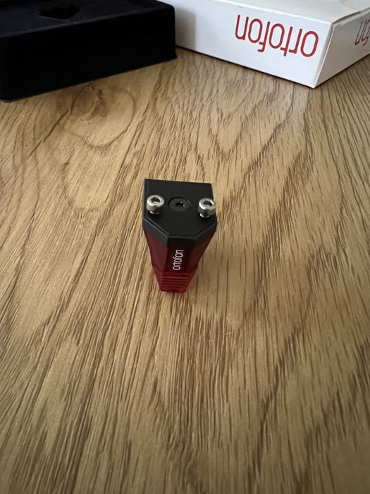 Doza Ortofon 2M Red NOU!