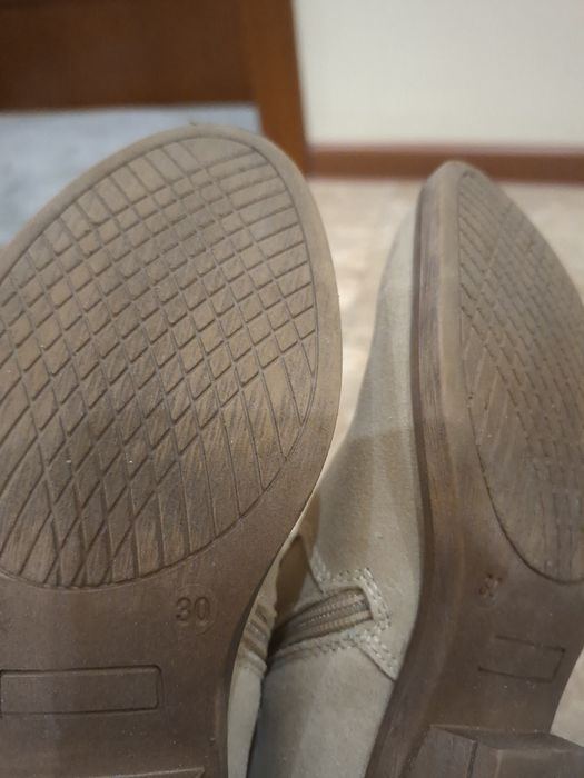 Ботушки естествена кожа 30 номер