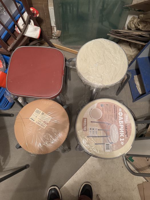 Продам табуреты разные