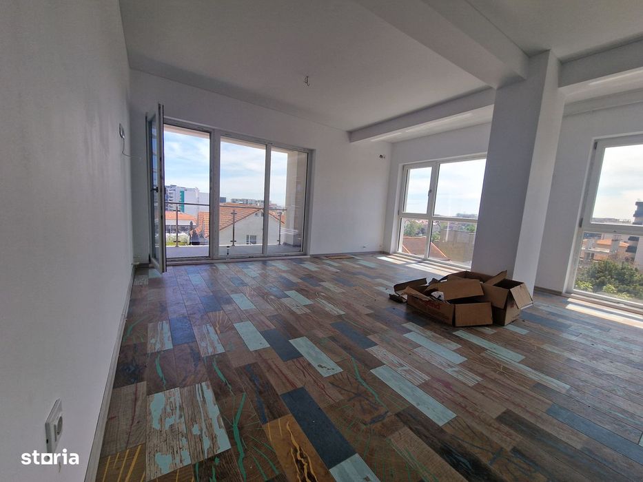 Mamaia Nord (Market Lidl)-Garsoniera 44mp, finisata-63.500e tva inclus