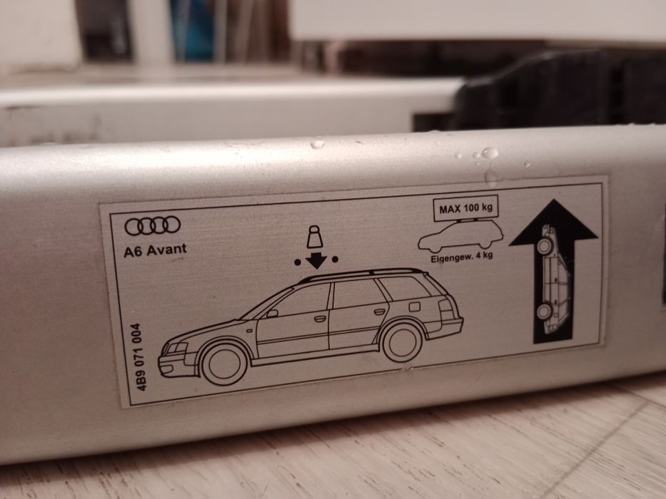 Рейлинг дуга на Ауди  оригинал