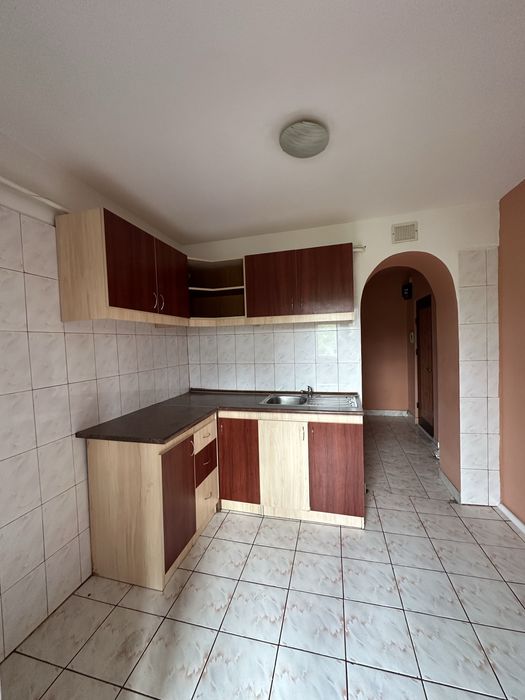 Apartament cu 2 camere confort 1 decomandat strada tineretului