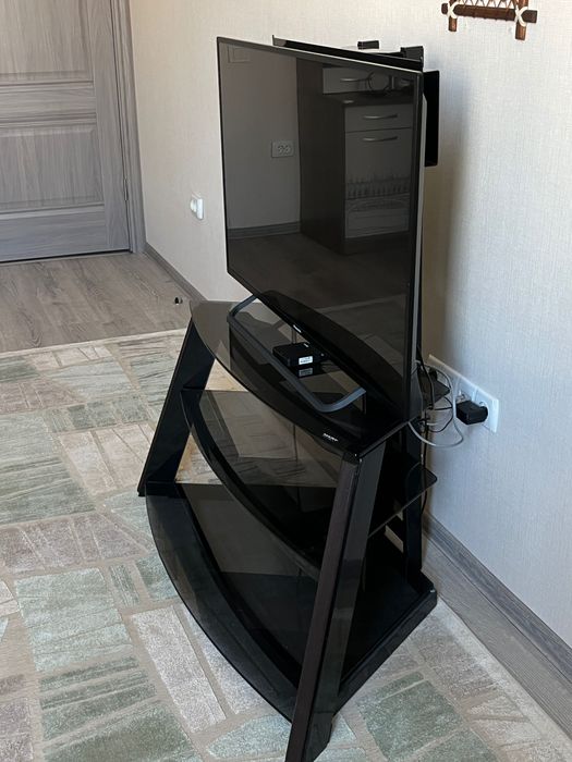 Подставка под телевизор