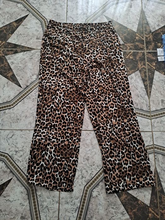 Pijamale dama mărimea L