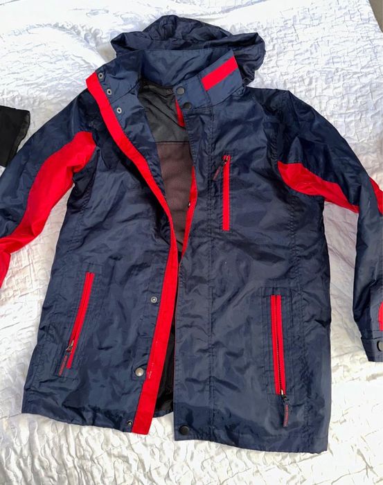 Продам мужские куртки.