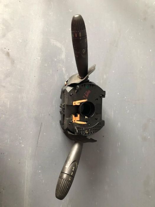 bloc lumini maneta semnalizare stergator parbriz  fiat punto