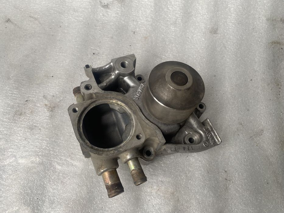 Помпа Subaru ej255