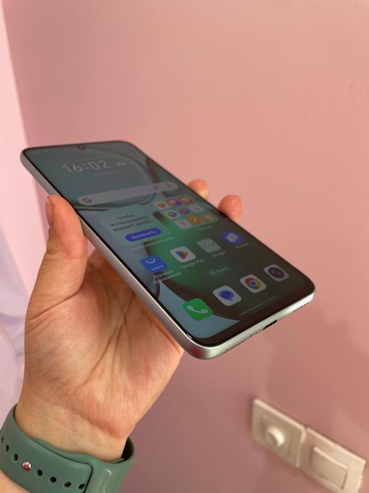 Honor x9c.В идеальном состоянии.