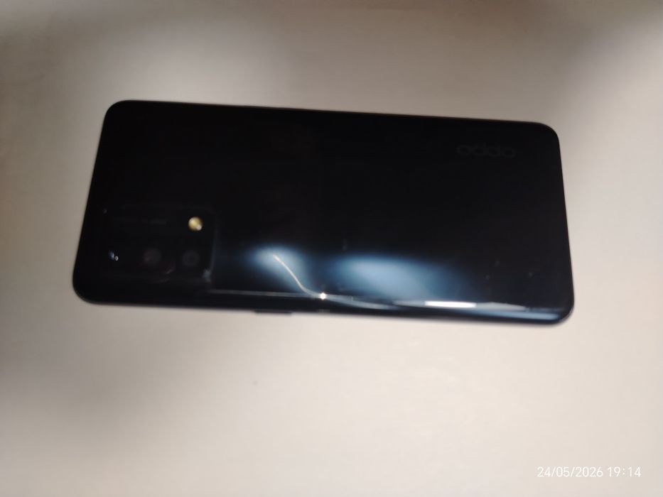 Продаю OPPO a74 надо срочно