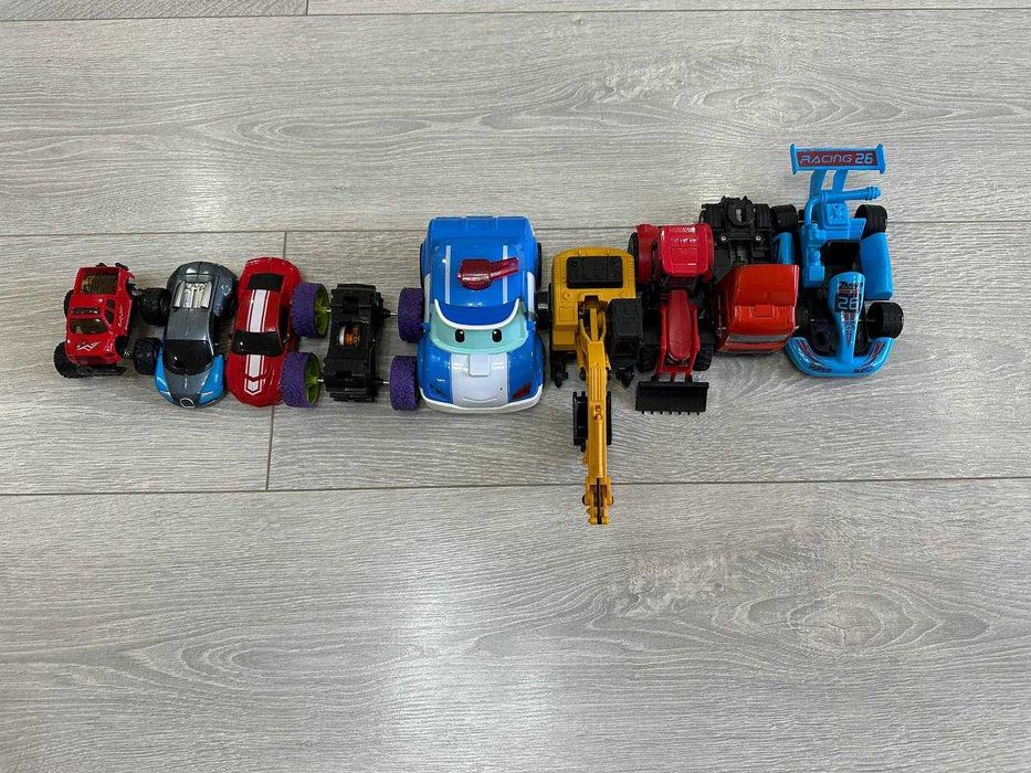 Металлические коллекционные игрушки + различные мульт герои