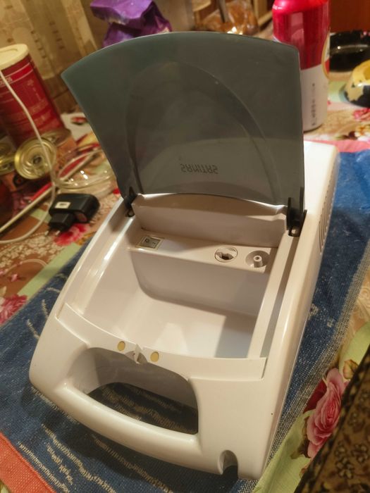 Inhalator Sanitas SIH 21 – funcțional – fără accesorii