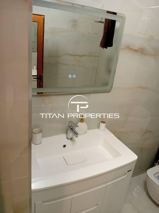 Многостаен апартамент на 2 нива в Центъра на града