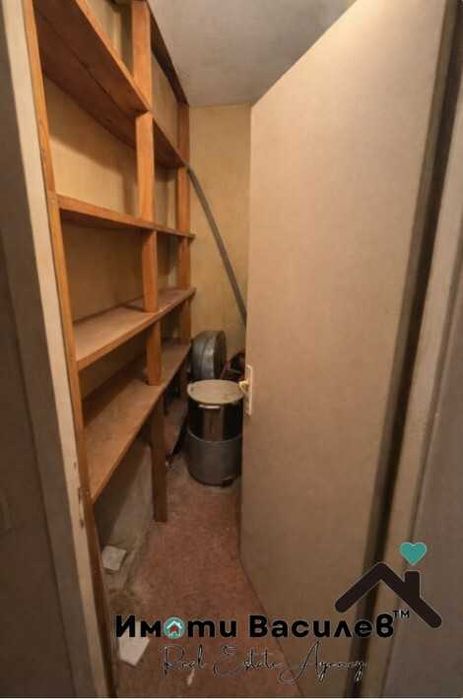 Продава МНОГОСТАЕН град София, Красно село