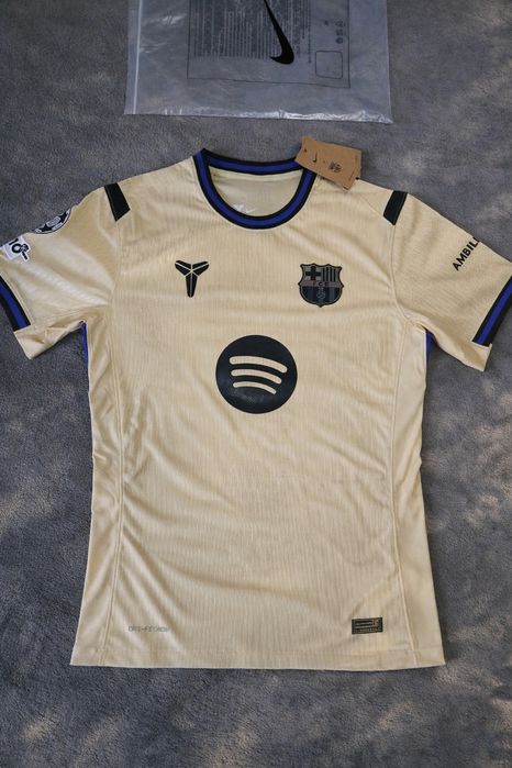 Tricou FC BarcelonaxKobe Away (Rashford 14)