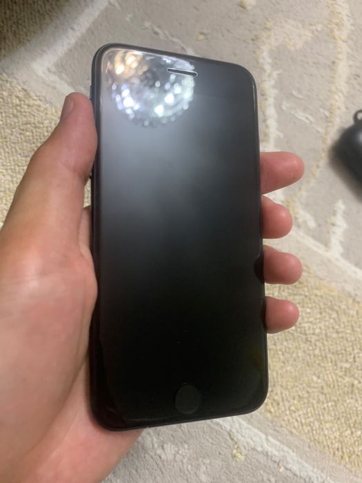 iPhone SE 2022 продам