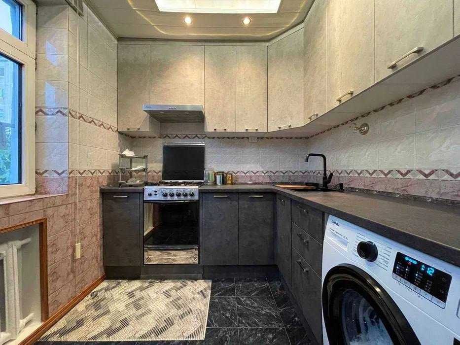 Ул. Кары Ниязова
Дархан
Спецплан

4/4/5
Площадь: 150 м²