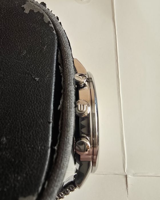 Мужской  часы...