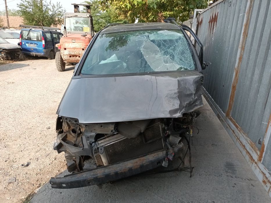 Dezmembrari  VW SHARAN (7M)  1995  > 2010 2.0 TDI Motorina