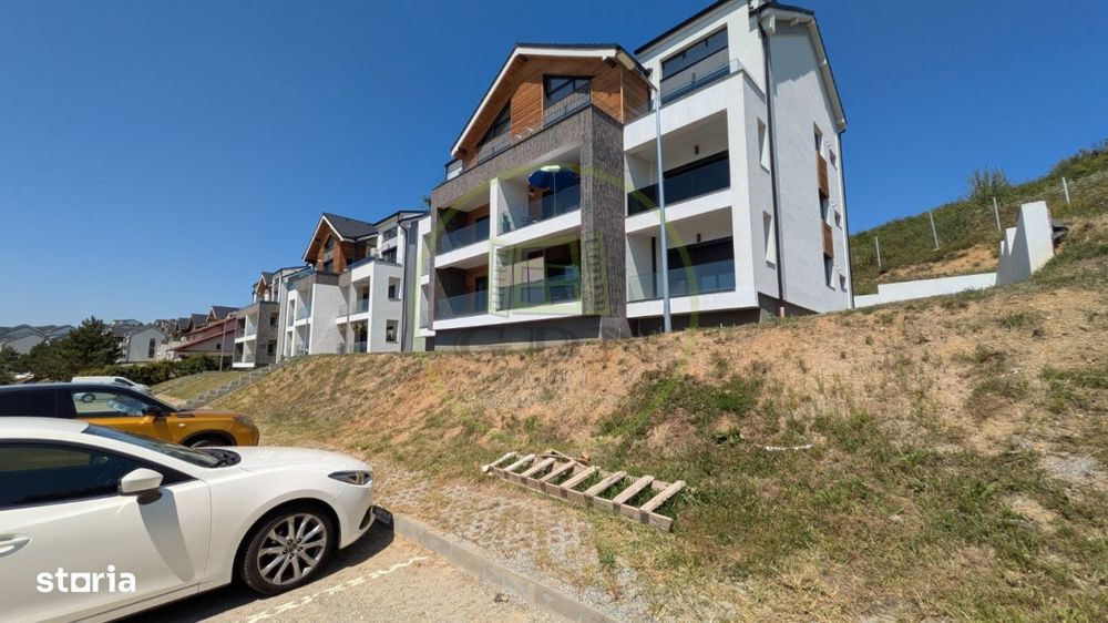 Vedere spre munti si parcare la DaVinci Homes - Apartament 1 camera de